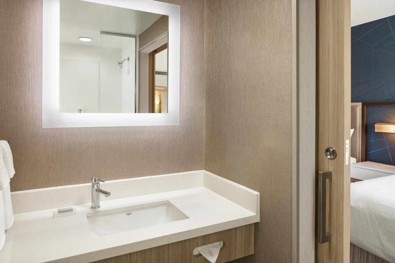 Springhill Suites By Marriott Frederica Bagian luar foto